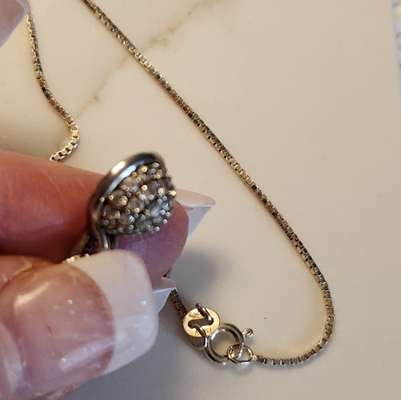 925 sterling silver bezel set pendant with box chain - Picture 3 of 14